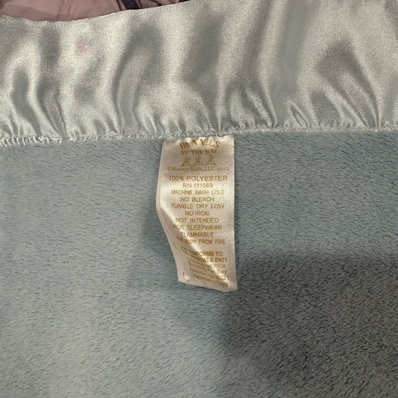 Bundle of 3 Baby Blankets: Little Giraffe, HB and Bunnies By The Bay - Picture 16 of 16